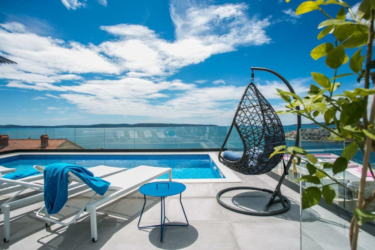 Holiday Home Olive Exclusive - 8 People, Heated Pool, Okrug Gornji, Sea View Traù Esterno foto